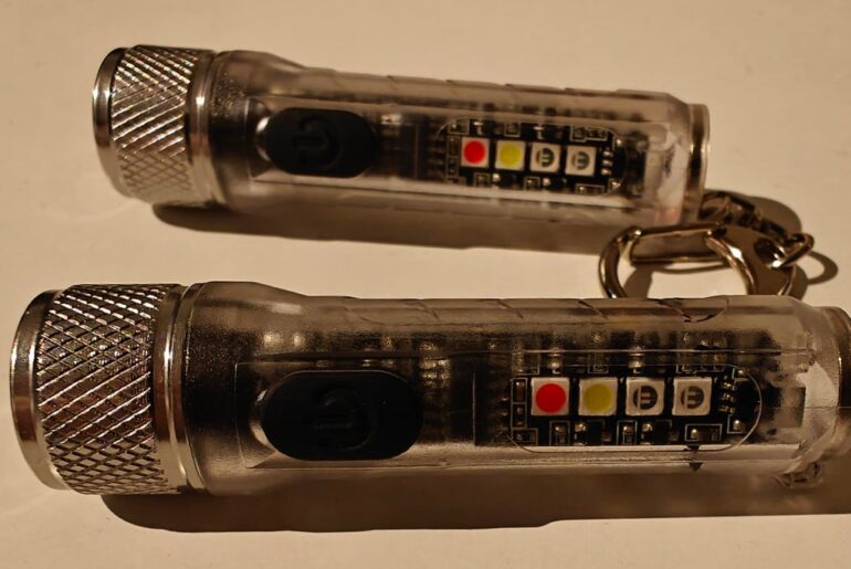 "M300 S11" Keychain light review
