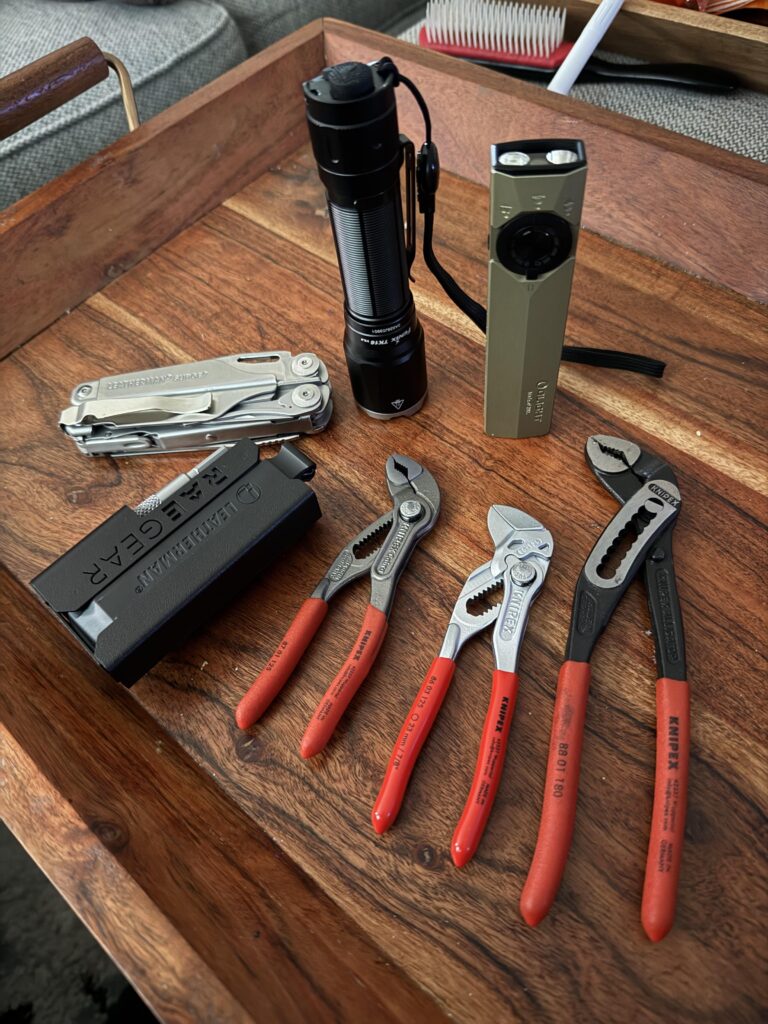 My work and home carry, love this set and works flawlessly