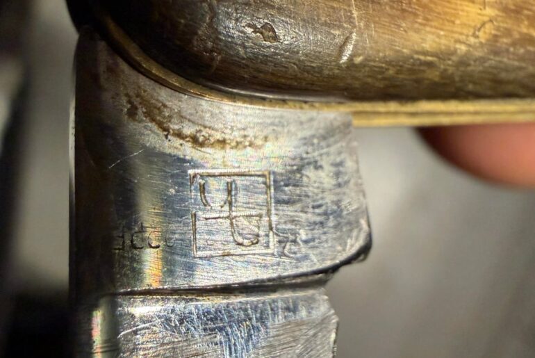 Anyone recognize this knife maker’s mark?