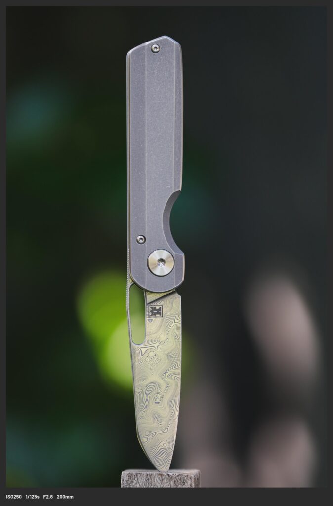 Does this count as knifeporn?