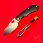 These two getting EDC time today! @rotten.design @customknifefactory EVO 4 hand rubbed badasserie & the V3 @phoenixtoolworks Deadbolt all #ftw #rottendesignevo4 #customknifefactoryevo4 #phoenixtoolworks3vdeadbolt