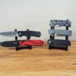 Display stand for EDC knives
