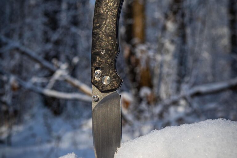 Happy #carbonfiberfriday with the amazing Ferramonsterknives Spectrum