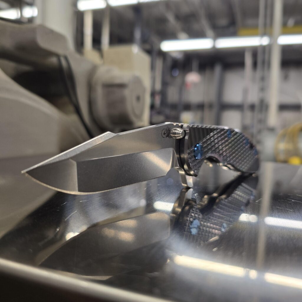 Hinderer XM-18 3.5 Harpoon Spanto