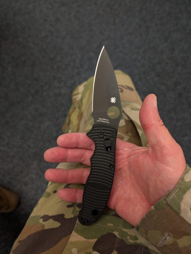 Carrying the Spyderco Manix 2 Salt today!