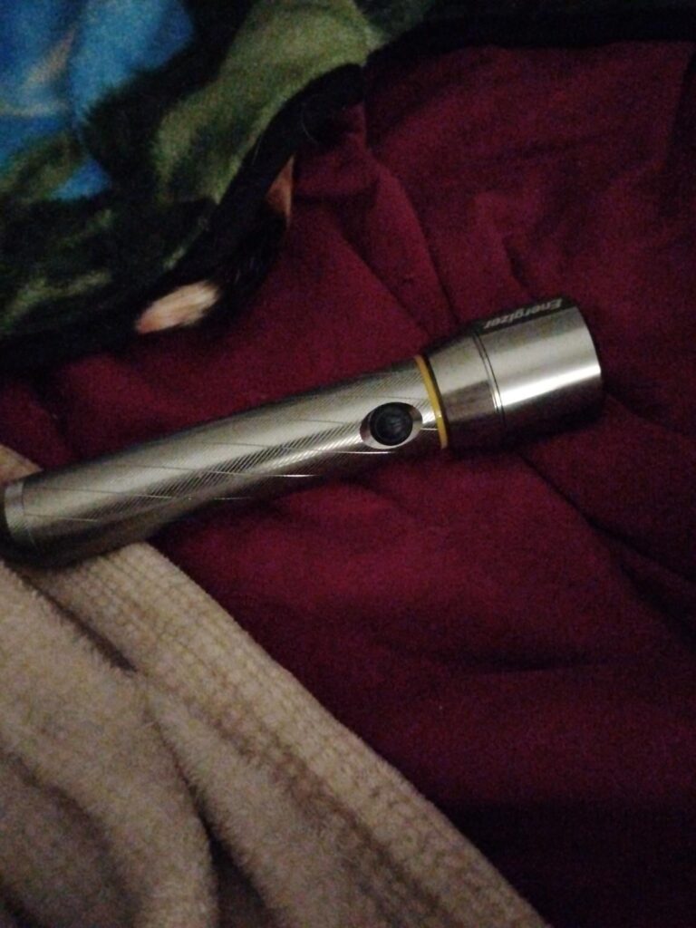 I absolutely love my new flashlight!!!