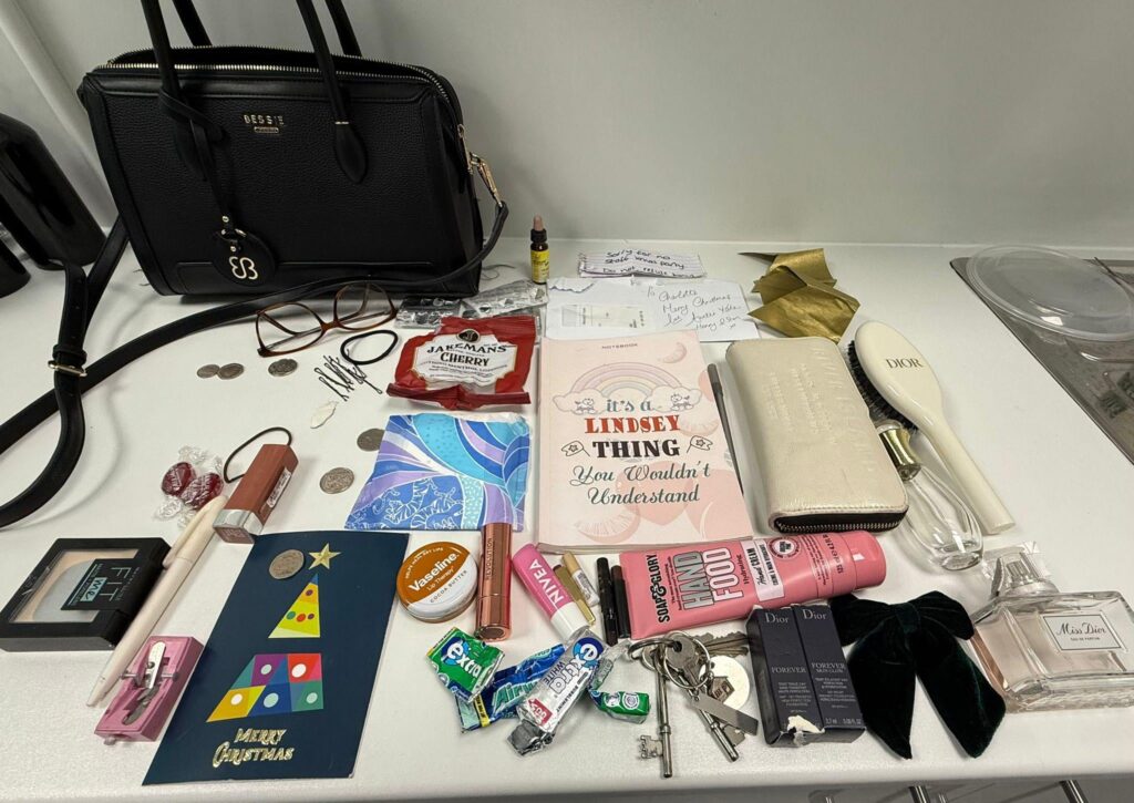 What does my friend’s bag say about her?