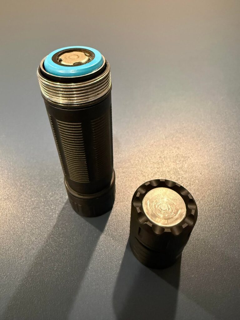 Sofirn SC32 - Dead?