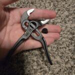 How my knipex xs arrived with no ball or spring in sight