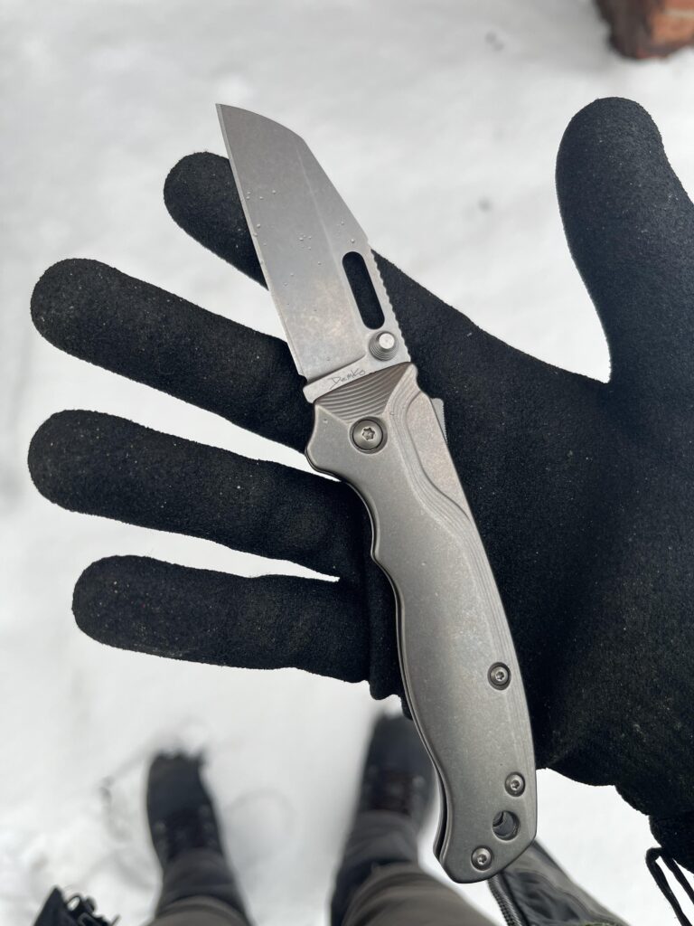 NSD work knife on a snowy day