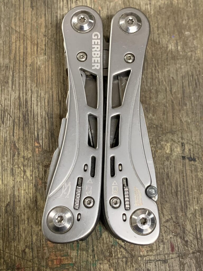 Anyone know what model Gerber this is? It has no markings besides Gerber and the tool icons on the outside.