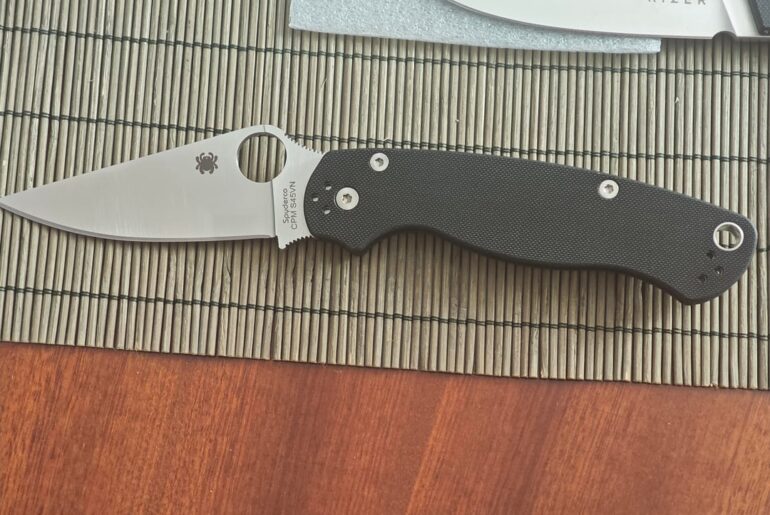 Spyderco PM 2 added to my little knives collection!