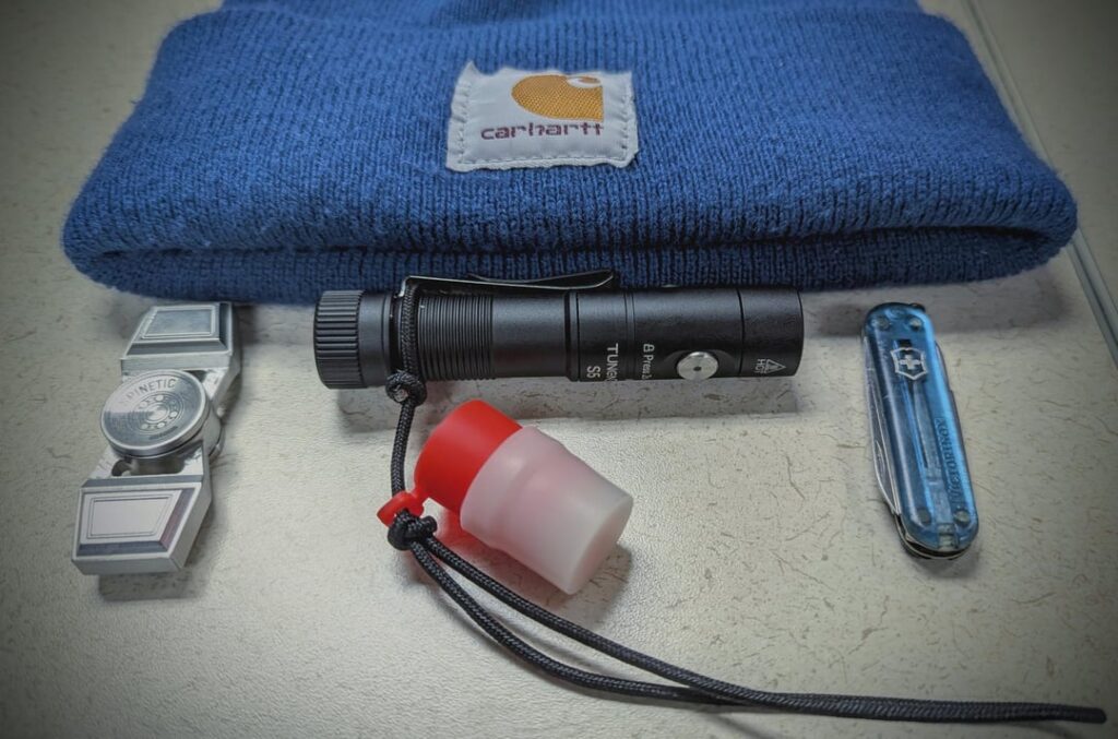 My current EDC Light (Tunenge S5)