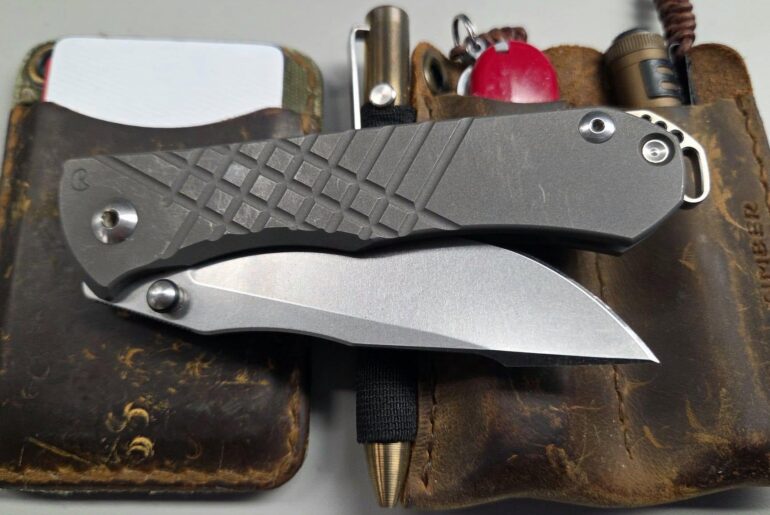 The trusty Umnumzaan in the pocket again, today.