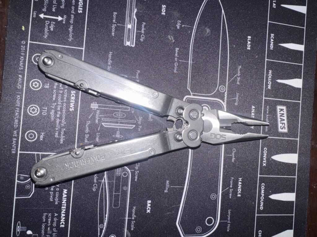 I really want a Leatherman but today SOG was the best option