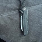 Knot as a thumb stud?