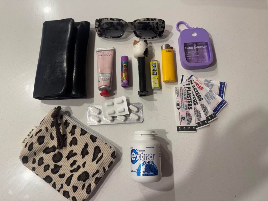 Is anyone’s bag very uninteresting !