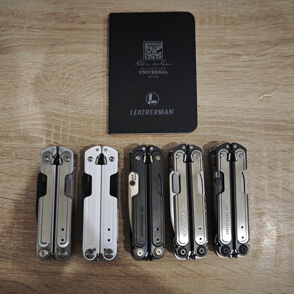 Leatherman arc and dakoyu warna