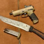 James Helm @helmforge #fixedfriday #fnfriday #fixedbladefriday #helmforge