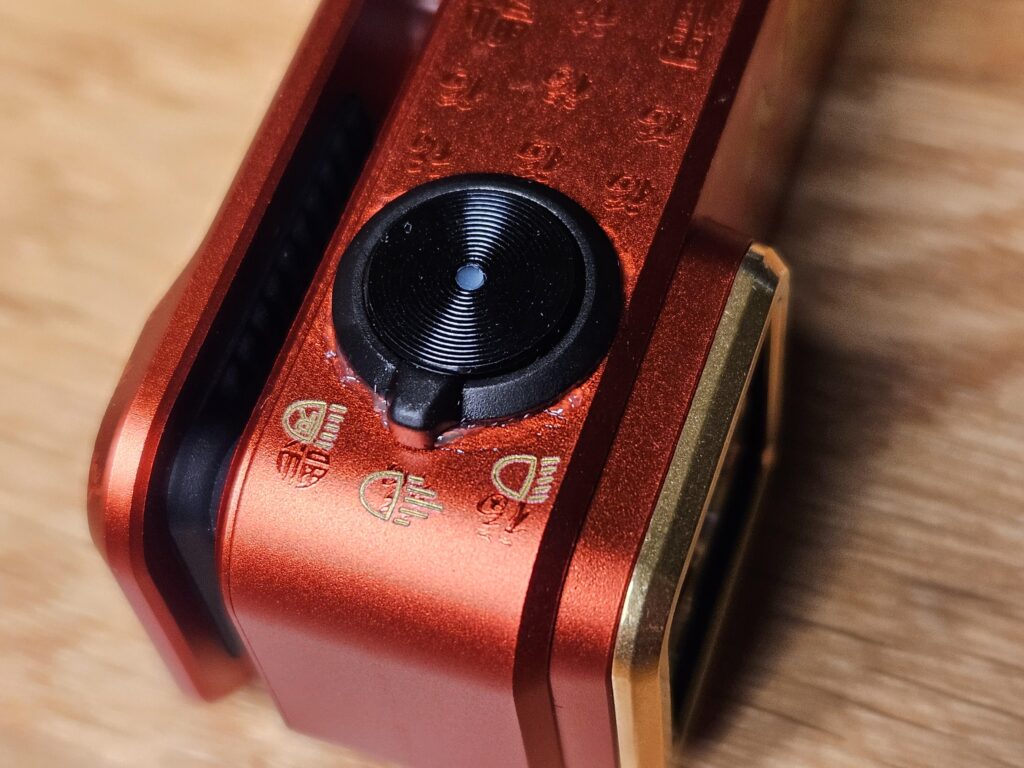 Received another defective Olight Oclip Pro - or is it me?