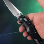 Microtech got this one right!