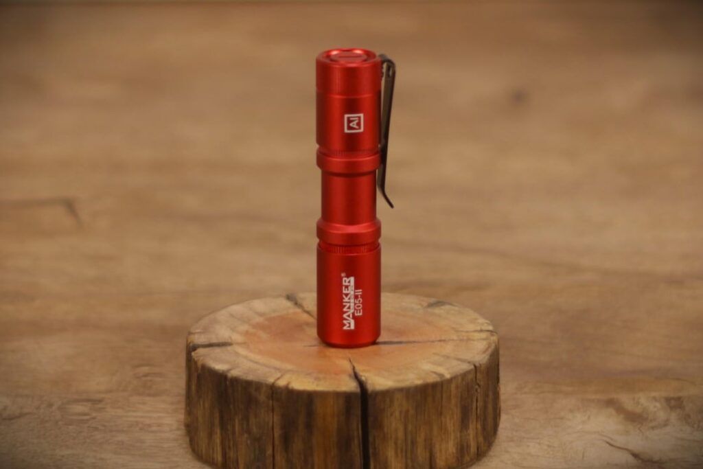Manker E05 II: Powerful 14500 flashlight with dual fuel options and USB-C charging on battery