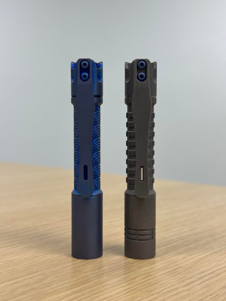 A pair of Pineapples