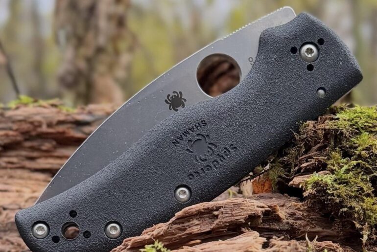 Spyderco Shaman LW BD1N/FRN