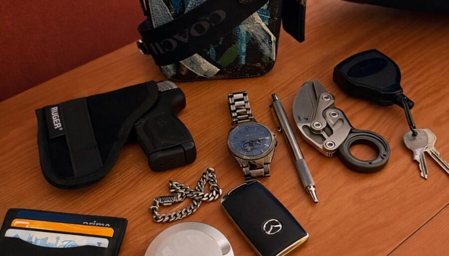 Looking for a nice valet tray.