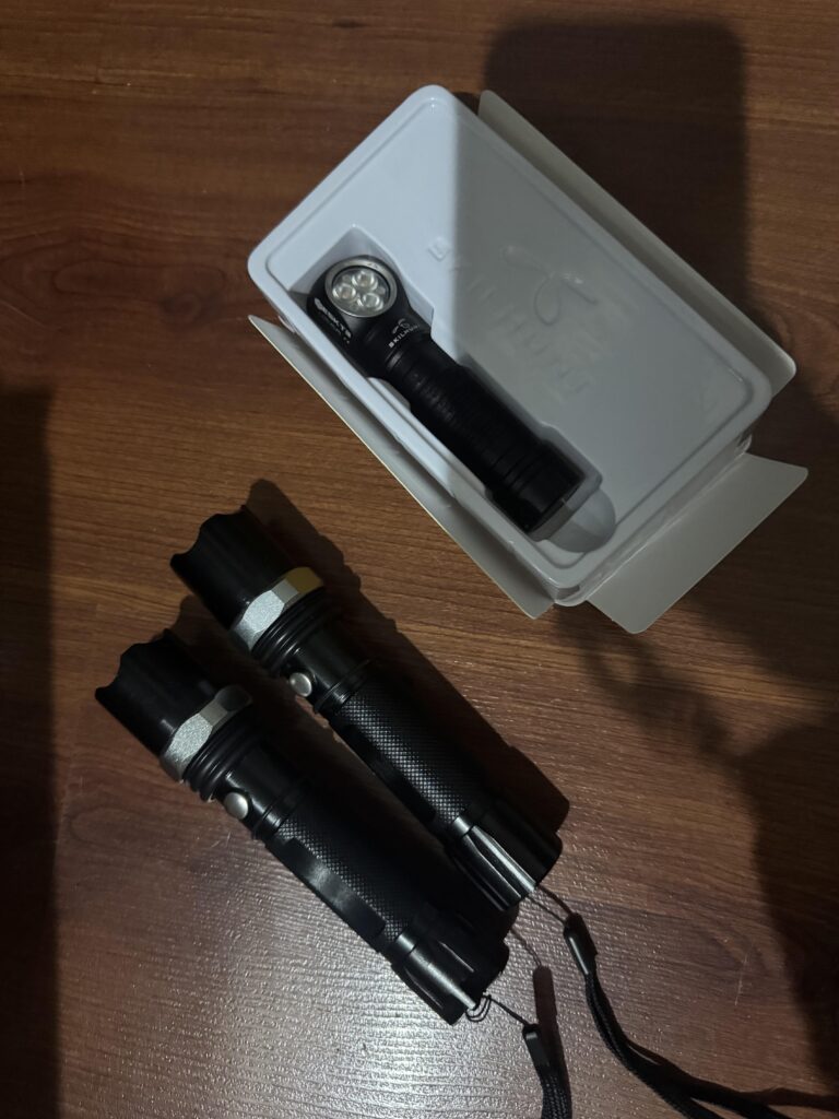 New to flashlights and just received a "slimy" Skilhunt BL-133C