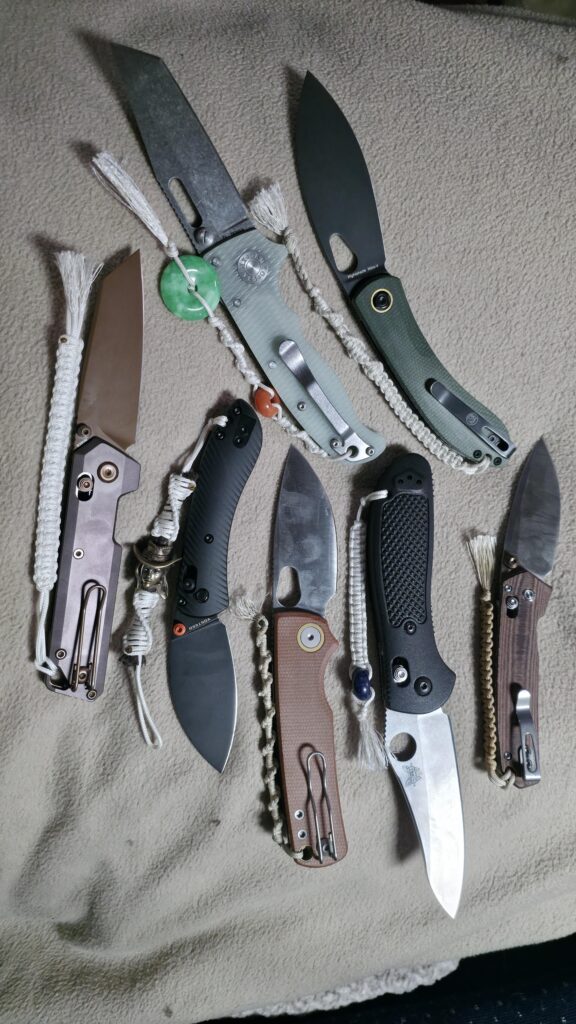 I like making lanyards :)