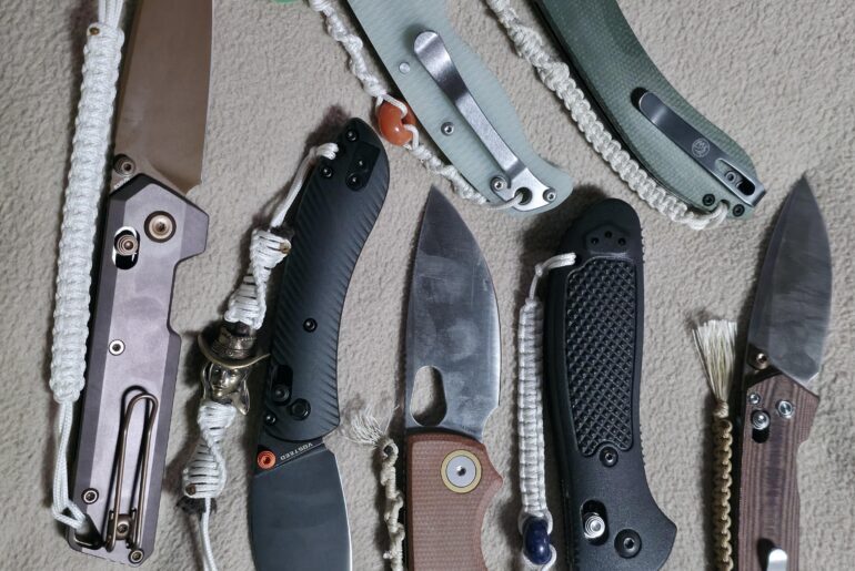 I like making lanyards :)