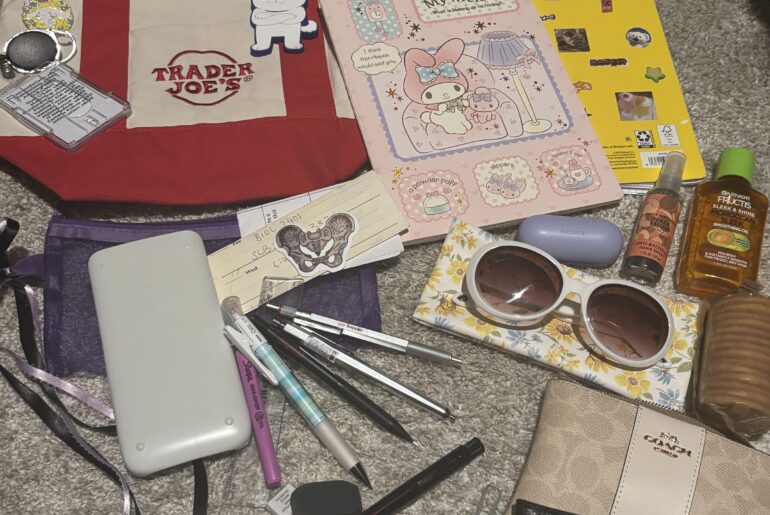 *insert kirkland water bottle*