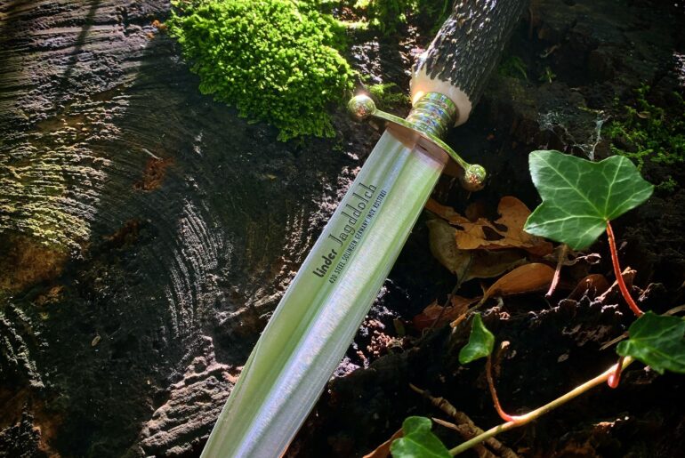 Linder Hunting Dagger