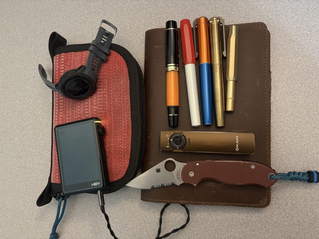 EDC jamming and trying out some new pens