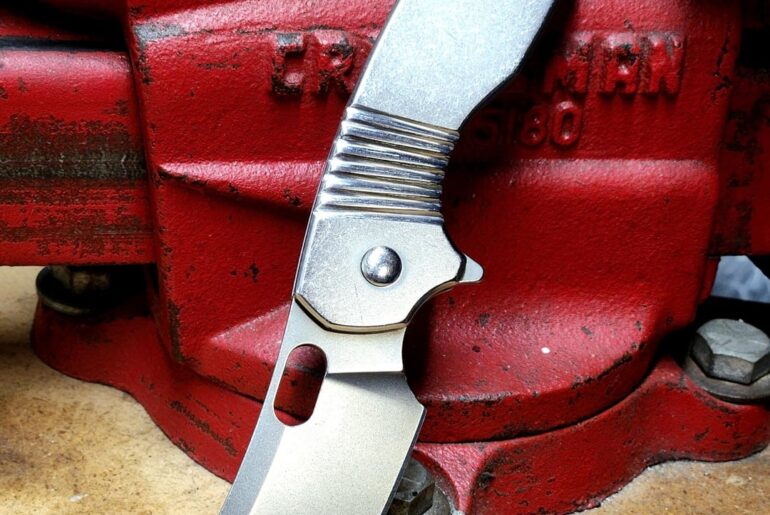 CRKT Pilar Large Customizing Story