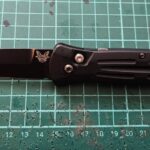 Disassembled Benchmade 3551