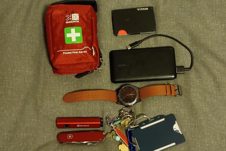 18 - Student - Pocket/Bag EDC