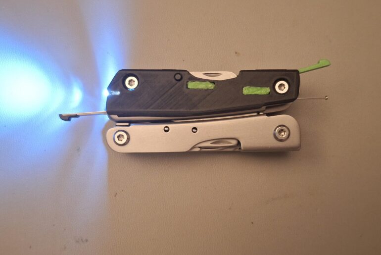 The M2 in the Roxon M2 means Midnite Manager (alt: but at what cost, really?)