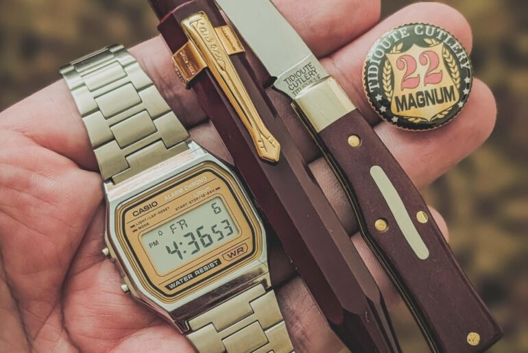 Classy Friday carry.