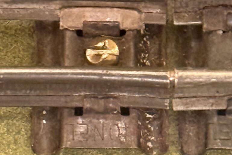 Assistance finding the correct tool to remove this screw. I tried both a Flathead and Philip screwdrivers and neither worked. Is there a driver or extraction method that I can use to remove this screw?