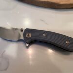 If ‘sassy’ had a blade shape… Small knife, big attitude: my Ochs Worx pocket diva!