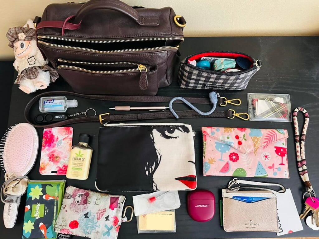 What does my everyday bag say about me?