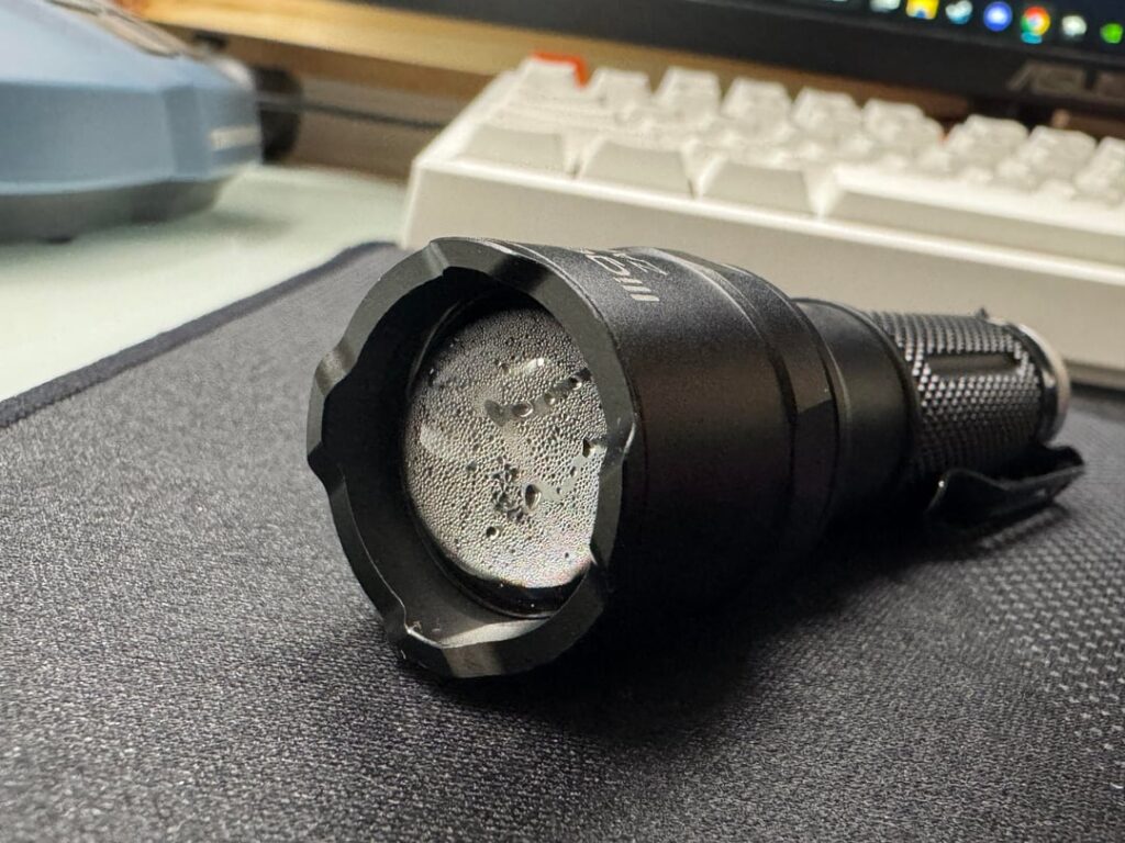 Water vapour inside flashlight