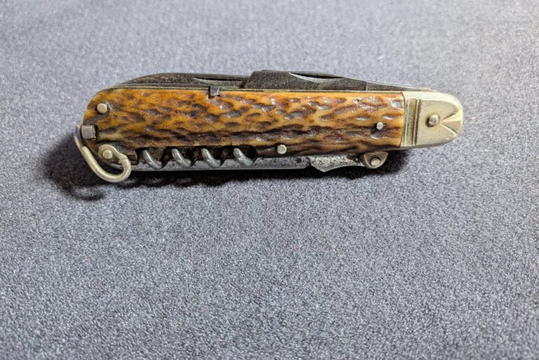Old multi tool pocket knife.