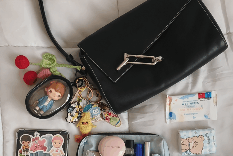 my every day bag, what does it say about me?!