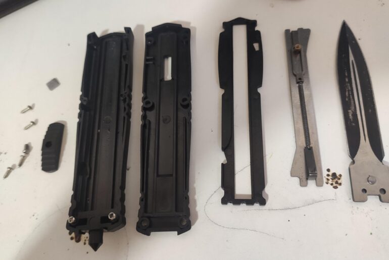 My otf knife fell apart out of nowhere. Can someone help me fix it?