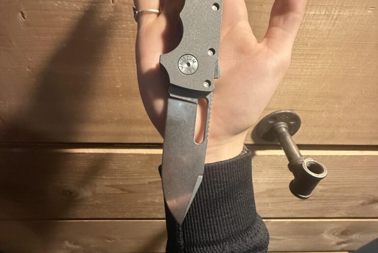 Demko AD20S V2 Clip Point w/ RockScale Design scales
