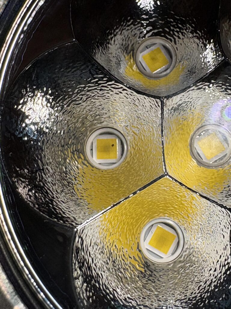 Help in removing black spot LHP531