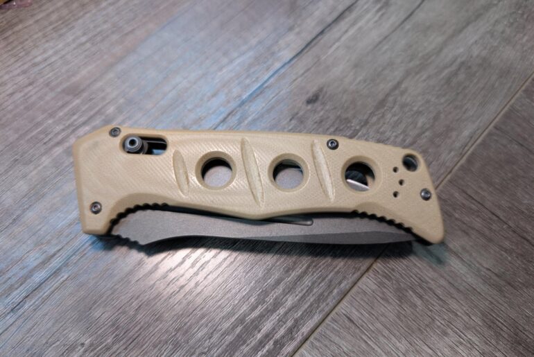 Auto Adamas aftermarket scales